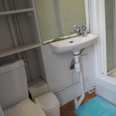 Beau Studio Au Calme Daire *